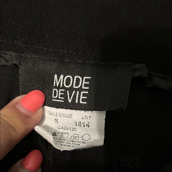 Mode DeVie Classic Black Women's dress Pants, size 8 - Picture 2 of 8